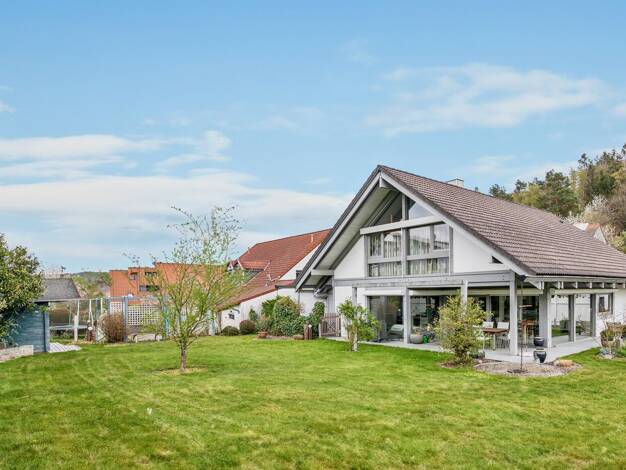 Einfamilienhaus zum Kauf 6 Zimmer 254 m² 945 m² Grundstück Hochspeyer 67691