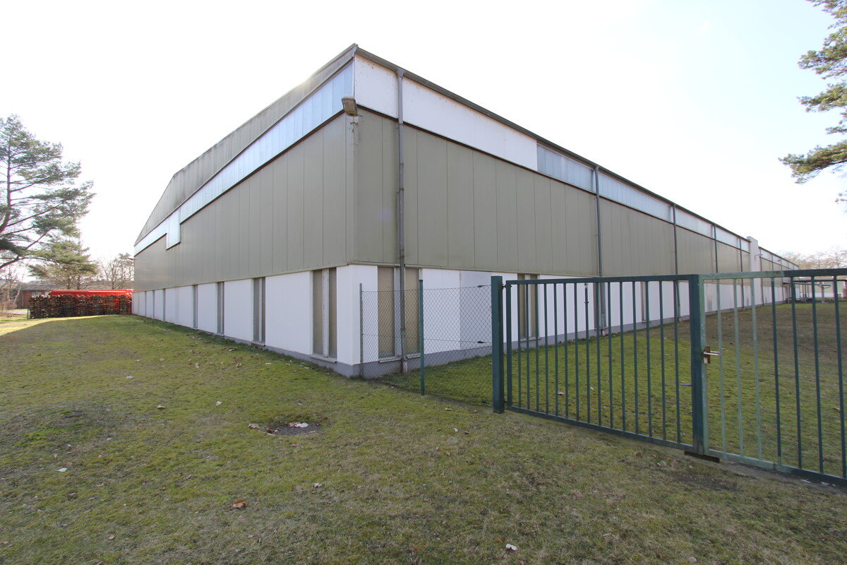 Lagerhalle zur Miete 11.000 € 2.000 m²<br/>Lagerfläche Düneberg - Nord, Bez. 5 Geesthacht 21502