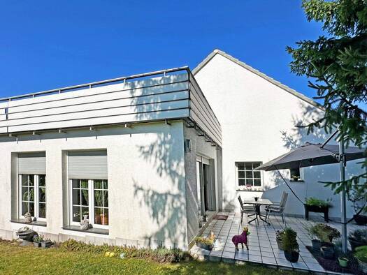 Mehrfamilienhaus zum Kauf 848.000 € 9,5 Zimmer 289,6 m² 1.083 m² Grundstück frei ab 01.05.2026 Stiepel Bochum / Stiepel 44797