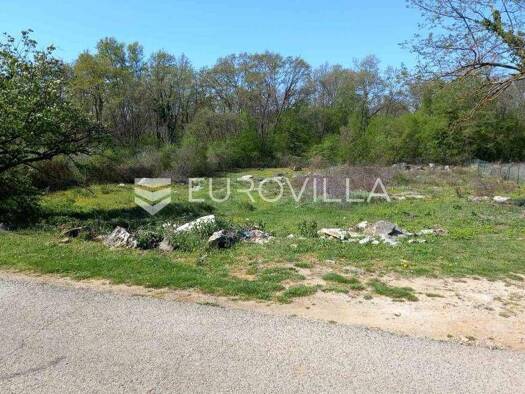 Wohn- und Gewerbegrundstück zum Kauf 85.000 € Sveti Lovreč Lovreć 52440