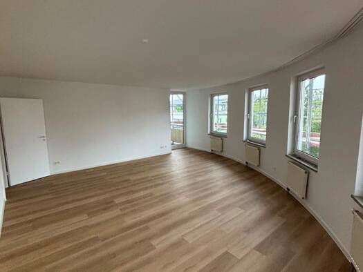 Wohnung zur Miete 832 € 2 Zimmer 73,5 m² 3. Geschoss Connewitz Süd 04277