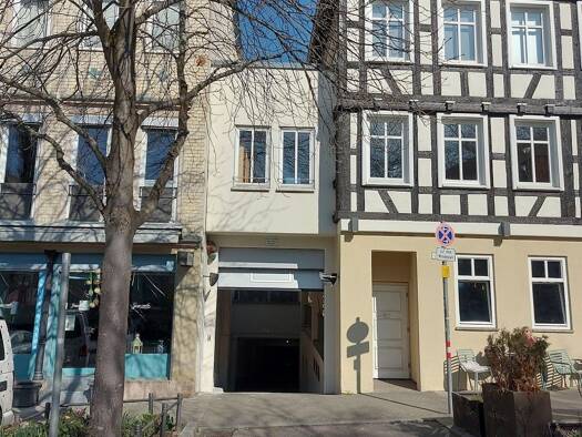 Wohnung zur Miete nur mit Wohnberechtigungsschein 502 € 2 Zimmer 46,9 m² 1. Geschoss frei ab 01.10.2026 Pfarrstraße 23 Mitte Mitte 70182