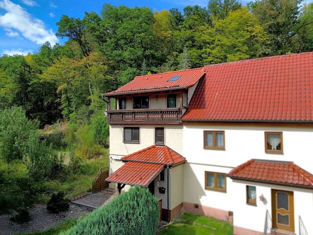 Doppelhaushälfte zum Kauf 75.000 € 6 Zimmer 197 m² 1.137 m² Grundstück frei ab 01.10.2026 Schwallungen Schwallungen 98590