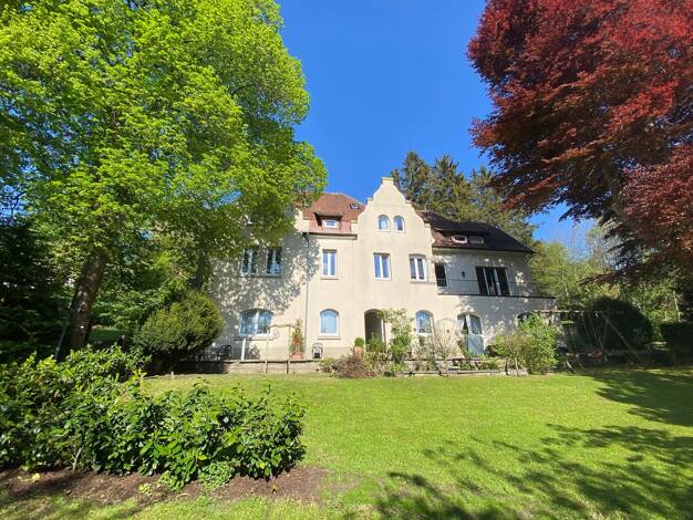 Mehrfamilienhaus zum Kauf 1.180.000 € 13 Zimmer 481 m² 2.812 m² Grundstück Tailfingen Albstadt 72461