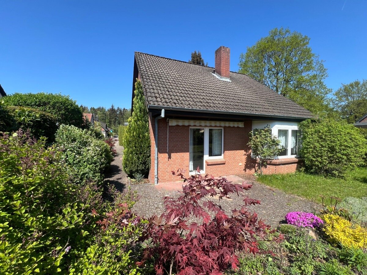 Einfamilienhaus zum Kauf provisionsfrei 379.000 € 5 Zimmer 107 m²<br/>Wohnfläche 529 m²<br/>Grundstück Schäferdresch Ammersbek 22949