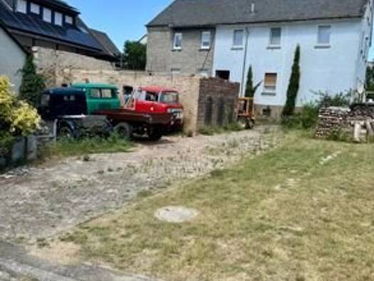 Doppelhaushälfte zum Kauf 50.000 € 6 Zimmer 122 m² 271 m² Grundstück Bornich 56348