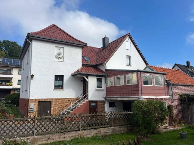 Einfamilienhaus zum Kauf 243.000 € 6 Zimmer 208 m² 549 m² Grundstück Bad Hersfeld 36251
