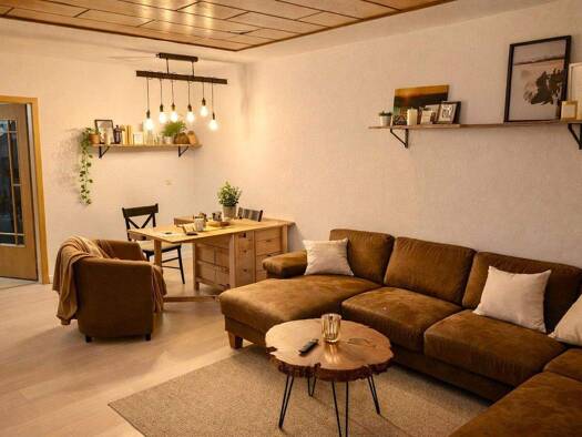 Wohnung zur Miete 700 € 4 Zimmer 102 m² 1. Geschoss frei ab 01.04.2026 Haustenbecker Straße 10 Oesterholz-Haustenbeck Oesterholz 33189