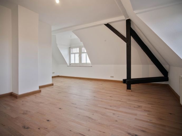 Wohnung zur Miete 300 € 1 Zimmer 38 m²<br/>Wohnfläche 3.<br/>Geschoss ab sofort<br/>Verfügbarkeit Mühlberger Straße 20 Zschöllau Oschatz 04758