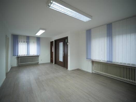 Bürofläche zur Miete 6,50 € 3 Zimmer 100 m² Bürofläche teilbar ab 100 m² Neunkirchen 66538