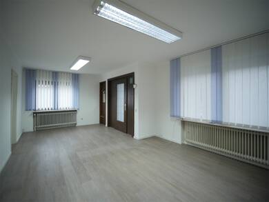 Bürofläche zur Miete 6,50 € 3 Zimmer 100 m² Bürofläche teilbar ab 100 m² Neunkirchen 66538