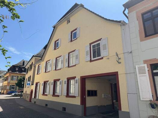 Mehrfamilienhaus zum Kauf 599.000 € 8 Zimmer 151 m² 239 m² Grundstück Ettlingen 76275