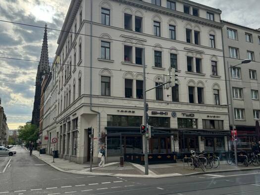 Wohnung zur Miete 730 € 1,5 Zimmer 66 m² Geschoss 4/5 frei ab 15.10.2026 Zentrum-Süd Leipzig 04107