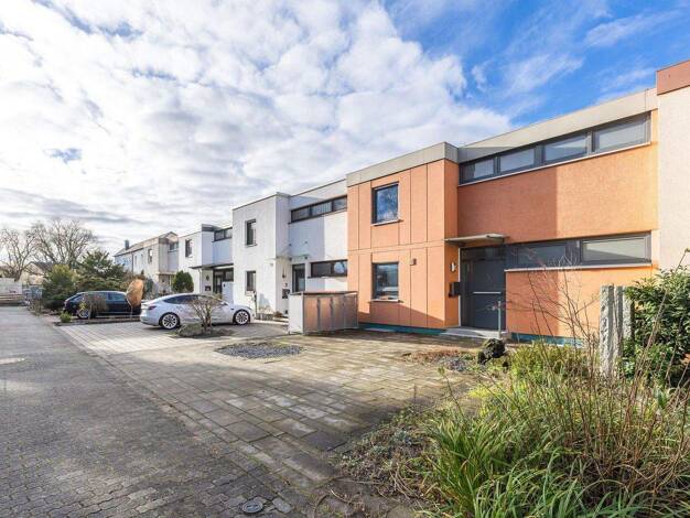 Reihenmittelhaus zum Kauf provisionsfrei 539.000 € 5 Zimmer 145 m² 300 m² Grundstück Nilkheim Aschaffeburg / Nilkheim 63741