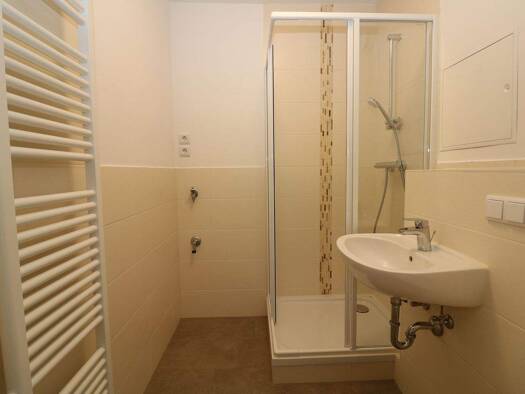 Wohnung zur Miete 389 € 3 Zimmer 55,3 m² 4. Geschoss Karl-Kegel-Straße 10a Freiberg 09599