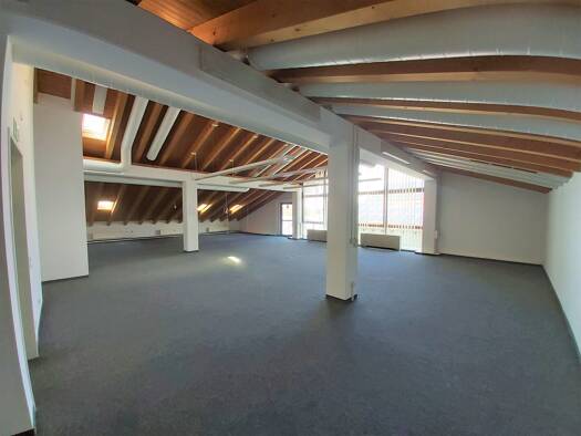 Büro zur Miete provisionsfrei 6,50 € 490 m² Bürofläche Dr.-Karl-Slevogt-Straße 1 Weilheim Weilheim in Oberbayern 82362