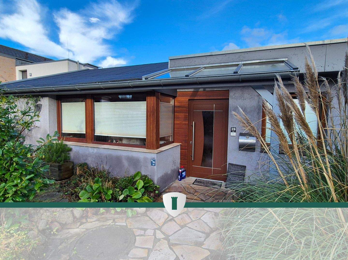 Wohnen auf einer Ebene-gepflegter Bungalow mit Garten und Carport in Lübeck zu verkaufen.