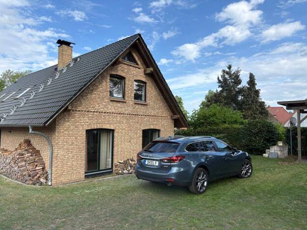 Einfamilienhaus zum Kauf 370.000 € 5 Zimmer 184 m² 964 m² Grundstück Hoort 19230