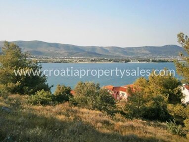 Land-/Forstwirtschaft zum Kauf 420.000 € Trogir