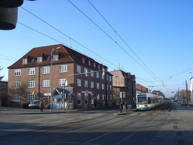 Wohnung zur Miete 400 € 2 Zimmer 48,3 m² Weststadt Schwerin 19059