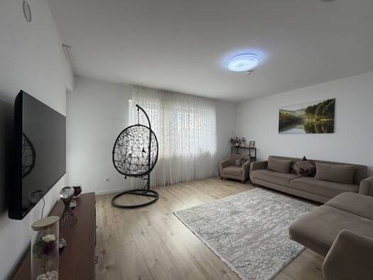 Wohnung zum Kauf 159.000 € 2 Zimmer 55 m² Troisdorf Troisdorf 53840