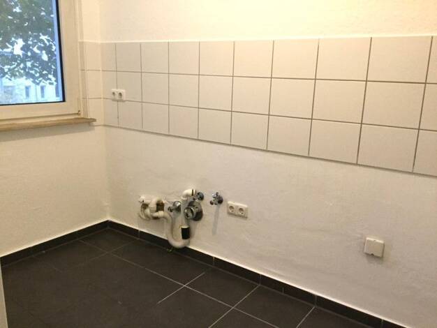Wohnung zur Miete 892 € 3 Zimmer 70,3 m² 1. Geschoss frei ab 03.10.2026 Leo-Gans-Straße 34 Fechenheim Frankfurt am Main 60386