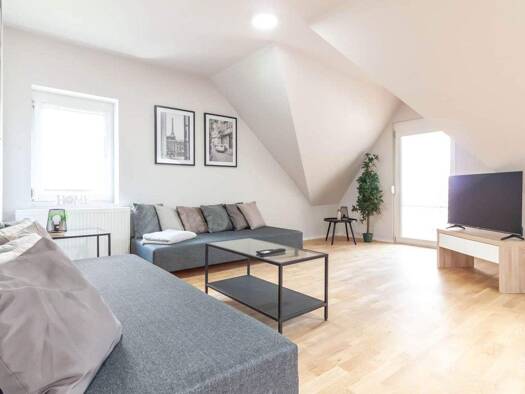 Wohnung zur Miete Wohnen auf Zeit 2.620 € 3 Zimmer 86 m² frei ab sofort Metzinger Str. 0 Balzholz Beuren 72660