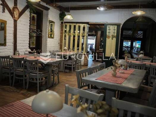Einfamilienhaus zum Kauf 700.000 € 3 Zimmer 350 m² Centar Vinkovci 32100
