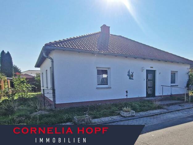 Bungalow zum Kauf 245.000 € 3 Zimmer 109 m² Gebesee 99189