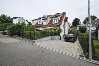 Doppelhaushälfte zum Kauf 525.000 € 4 Zimmer 142 m² 250 m² Grundstück frei ab 01.08.2025 Krumbach Krumbach 86381