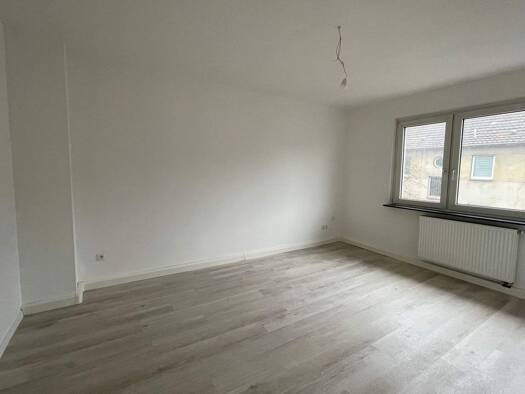 Wohnung zur Miete 450 € 2,5 Zimmer 49 m² 3 Geschosse frei ab 01.02.2026 Obermarxloh Duisburg 47166
