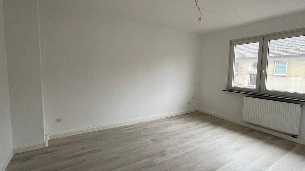 Wohnung zur Miete 450 € 2,5 Zimmer 49 m² 3 Geschosse frei ab sofort Obermarxloh Duisburg 47166