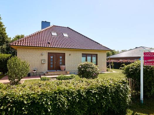 Einfamilienhaus zum Kauf 519.000 € 4,5 Zimmer 120 m² 1.005 m² Grundstück Heist 25492