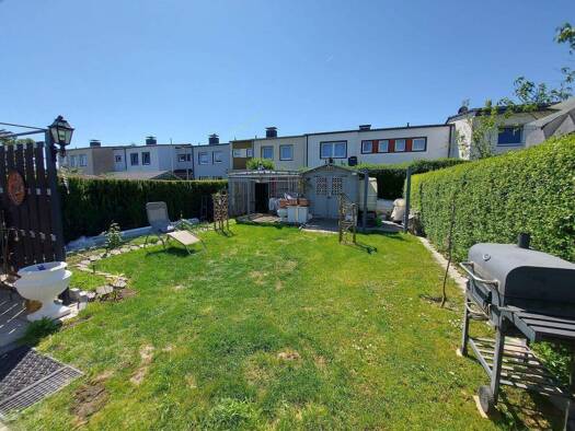 Reihenmittelhaus zum Kauf 335.000 € 5 Zimmer 108 m² 307 m² Grundstück Geseke 59590