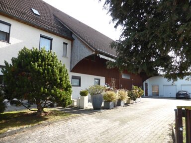 Mehrfamilienhaus zum Kauf 379.000 € 8 Zimmer 200 m² 1.294 m² Grundstück Waldstetten Waldstetten 89367