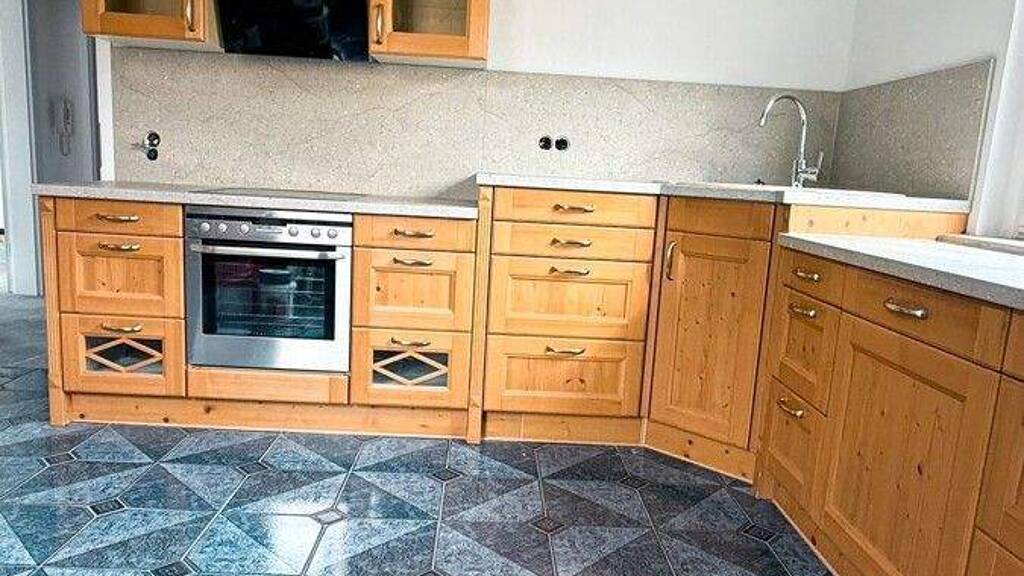 Maisonette zur Miete 960 € 3 Zimmer 121,5 m² Crimmitschau 08451