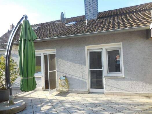 Wohnung zur Miete 1.480 € 3 Zimmer 113 m² 1. Geschoss Lützenkirchen Leverkusen 51381