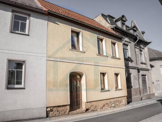 Stadthaus zum Kauf 34.990 € 5 Zimmer 110 m² 117 m² Grundstück Triptis Triptis 07819