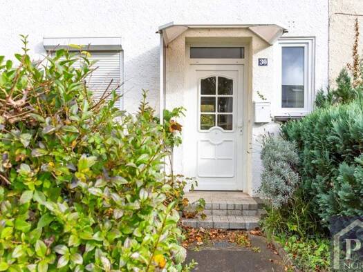 Reihenmittelhaus zum Kauf 298.000 € 4,5 Zimmer 85 m² 335 m² Grundstück Eckernförde 24340