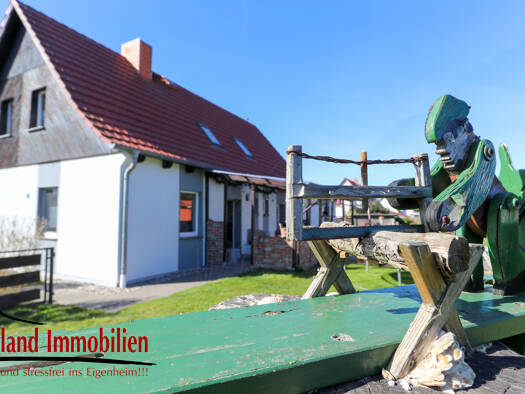 Haus zum Kauf 389.000 € 7 Zimmer 180 m² 1.998 m² Grundstück Abtshagen Wittenhagen 18510