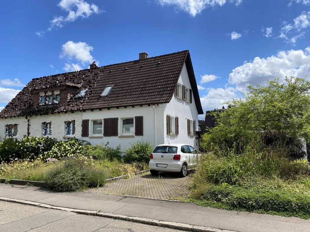 Haus zum Kauf 349.000 € 3,5 Zimmer 104 m²<br/>Wohnfläche 600 m²<br/>Grundstück ab sofort<br/>Verfügbarkeit Südstadt Villingen-Schwenningen 78050