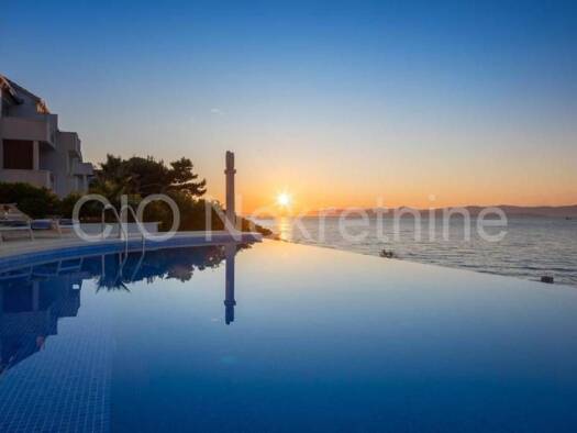 Haus zum Kauf 4.000.000 € 8 Zimmer 280 m² Sutivan
