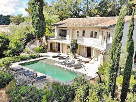 Einfamilienhaus zum Kauf 1.590.000 € 7 Zimmer 210 m² 2.000 m² Grundstück Valbonne 06560