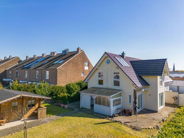 Doppelhaushälfte zum Kauf 685.000 € 6 Zimmer 162 m² 627 m² Grundstück Travemünde Lübeck 23570