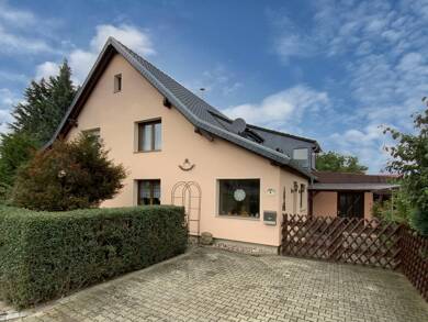 Mehrfamilienhaus zum Kauf provisionsfrei 298.000 € 10 Zimmer 350 m² 4.781 m² Grundstück Großenehrich Greußen 99718