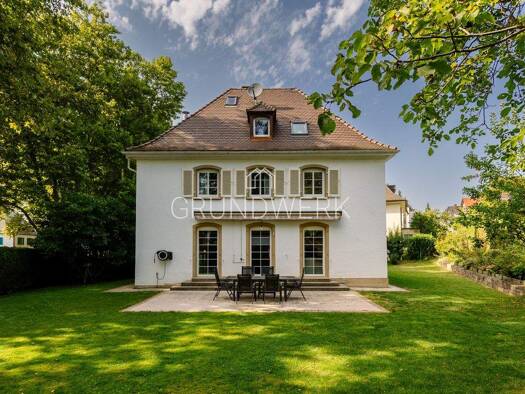 Einfamilienhaus zum Kauf 2.150.000 € 8 Zimmer 240 m² 950 m² Grundstück Herdern Freiburg im Breisgau 79104