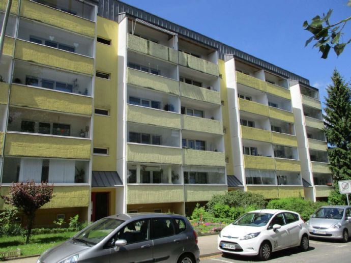 Wohnung zur Miete 305 € 3 Zimmer 61,4 m²<br/>Wohnfläche 01.02.2025<br/>Verfügbarkeit Mlada-Boleslaver-Straße 6 Stadtgebiet Ost Neubrandenburg 17036