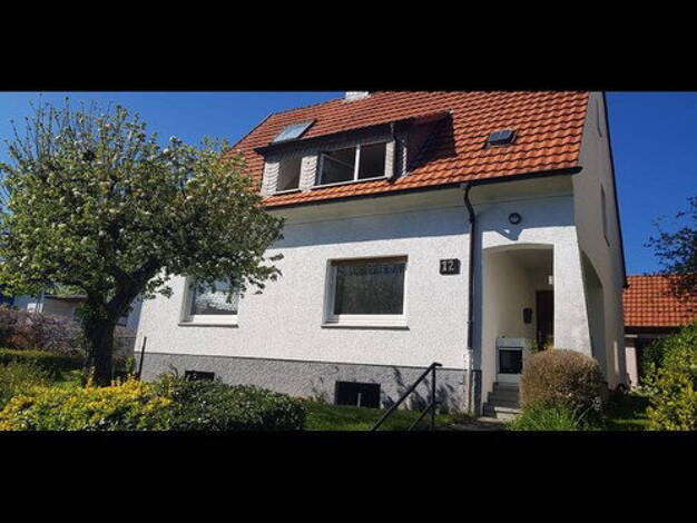 Mehrfamilienhaus zum Kauf provisionsfrei 229.000 € 9 Zimmer 136,2 m² 840 m² Grundstück Hangstraße 12 Günne Möhnesee 59519