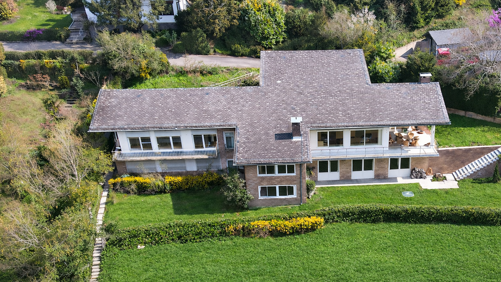 Villa zum Kauf 10 Zimmer 515 m² 2.069 m² Grundstück Weinheim 69469