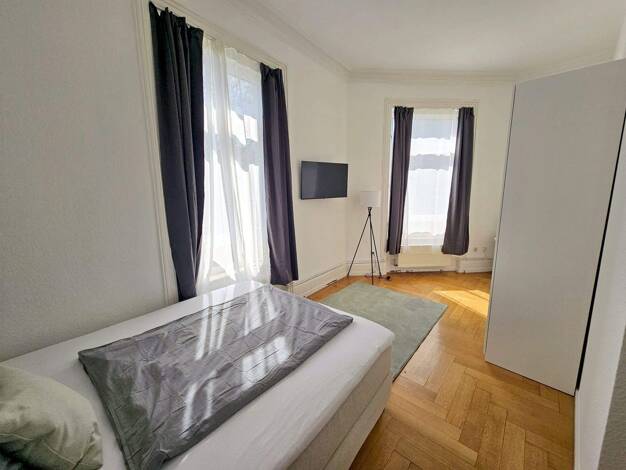 Studio zur Miete Wohnen auf Zeit 600 € 4 Zimmer 13 m² frei ab sofort Uhlandstraße 2.Og rechts Ostend Frankfurt am Main 60314